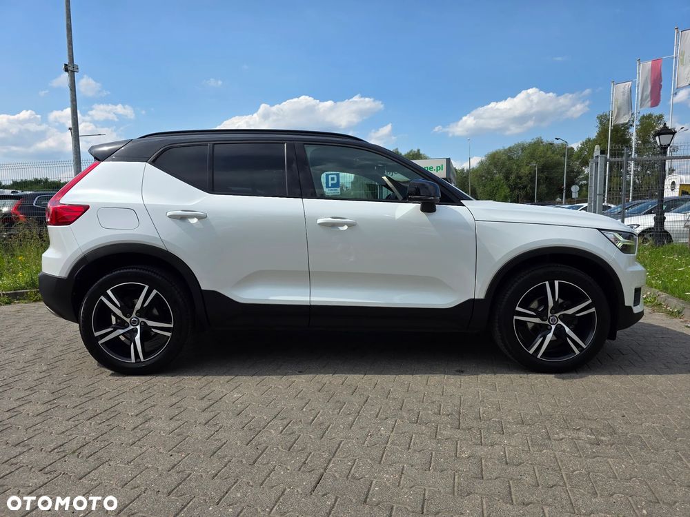 Volvo XC 40 T3 R-Design - 9