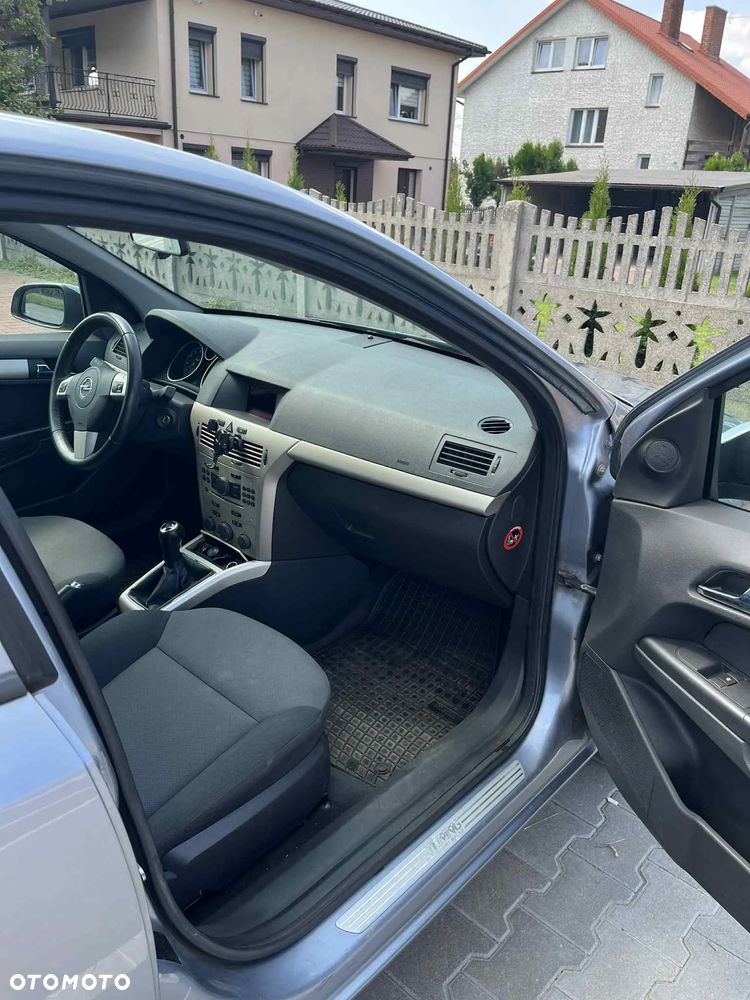 Opel Astra III 1.6 Enjoy - 12