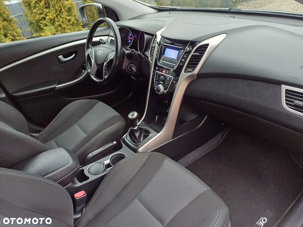 Hyundai i30 1.6 Style - 9