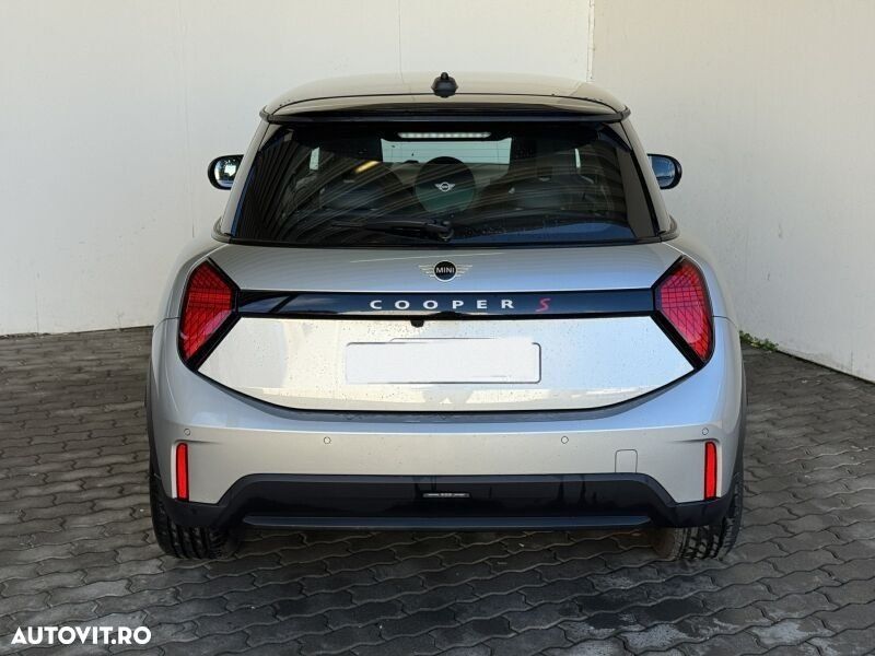 Mini Cooper S John Works Trim - 3