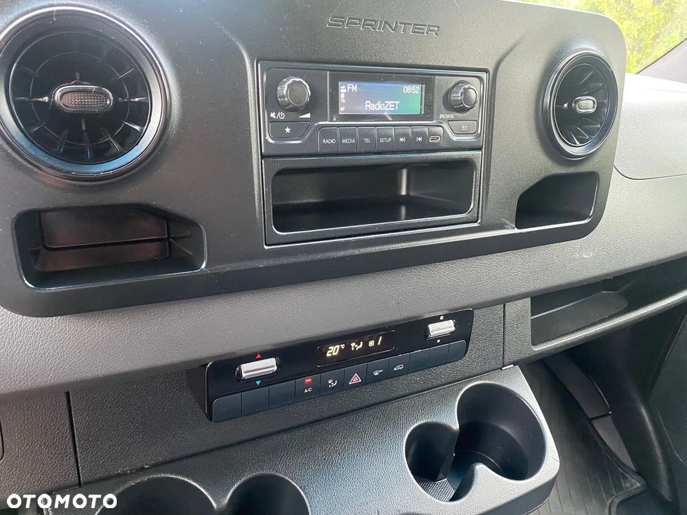 Mercedes-Benz sprinter - 18