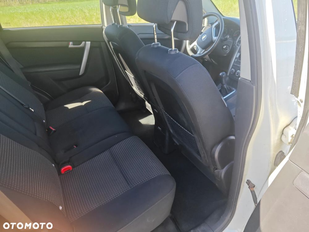 Chevrolet Captiva 2.0 d LS - 18