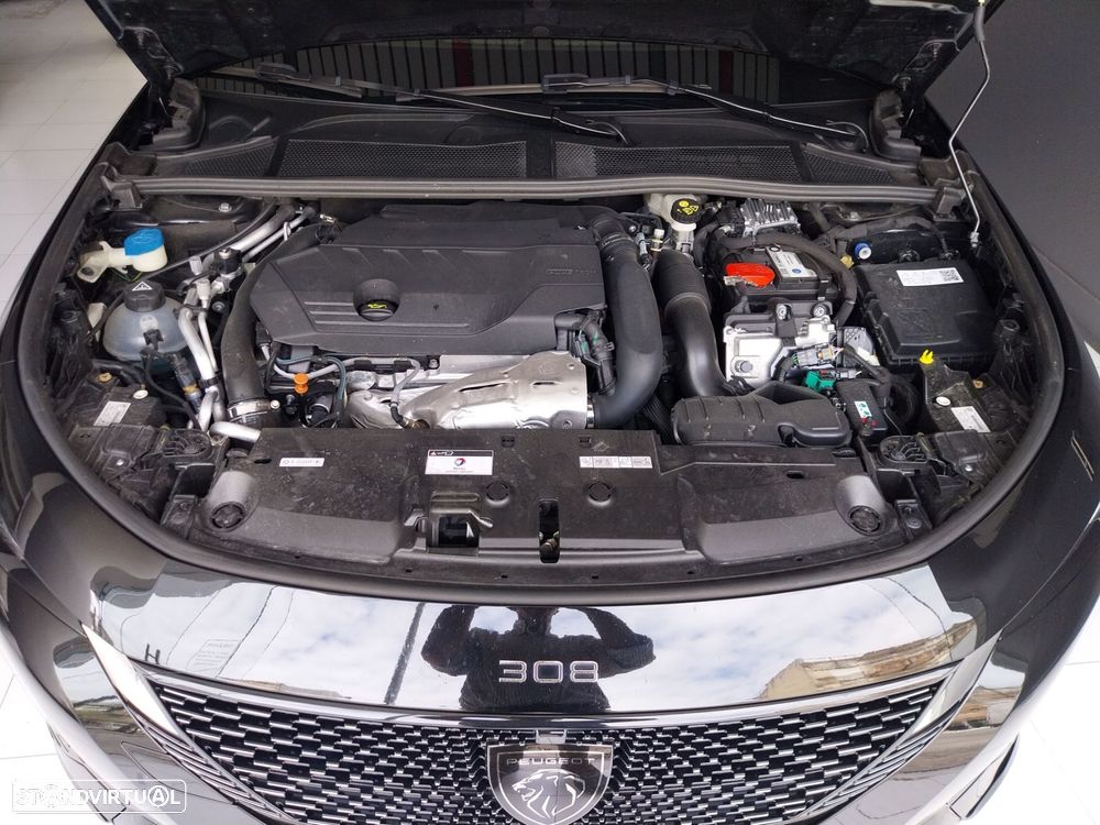 Peugeot 308 1.6 Hybrid GT Pack e-EAT8 - 14