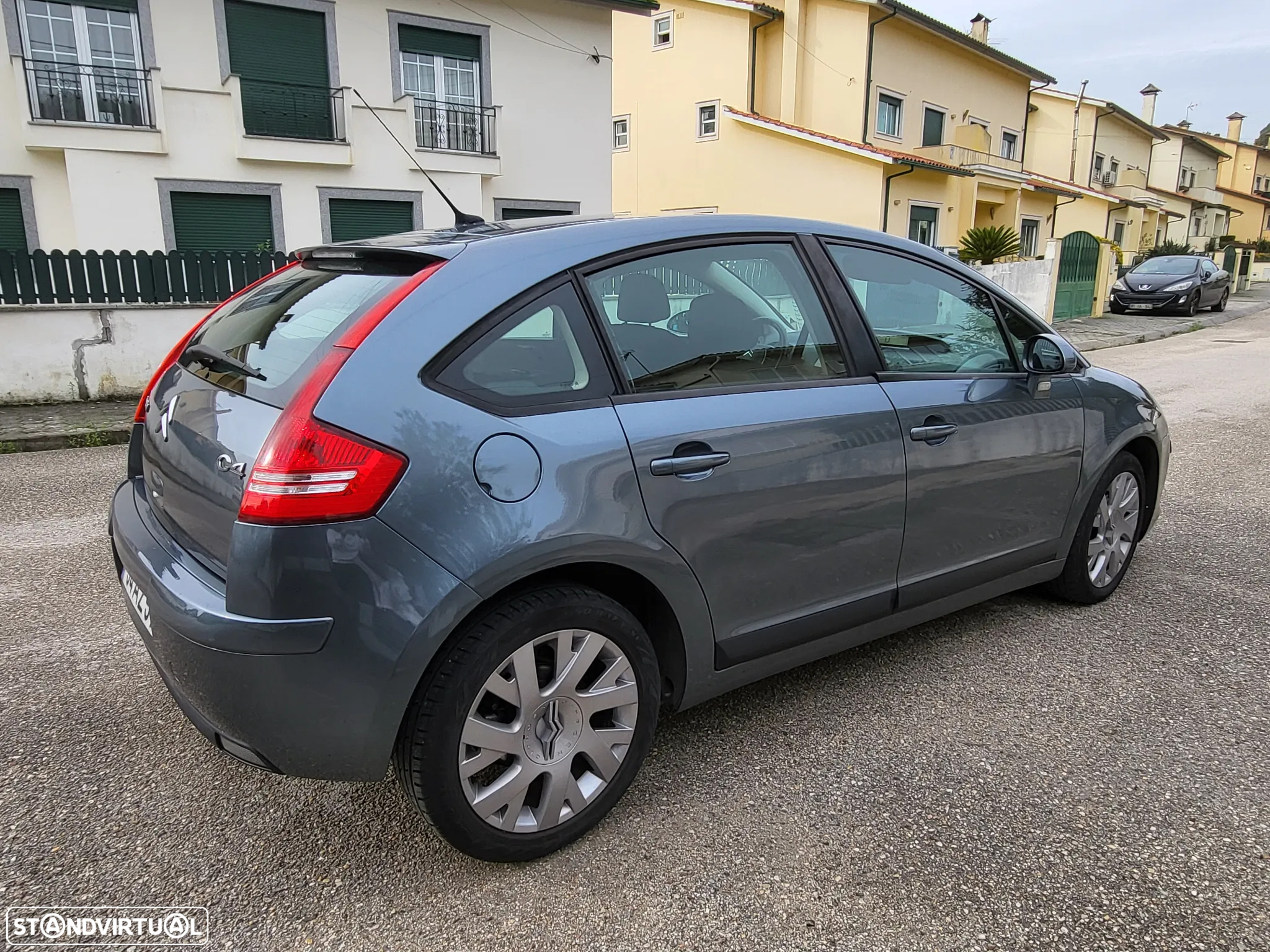 Citroën C4 1.6 HDi VTR Pack - 27