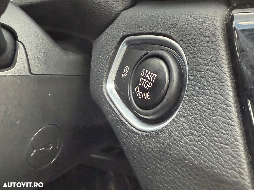 BMW X1 xDrive20i Aut. Advantage - 31