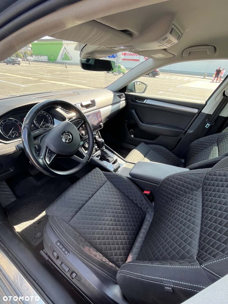 Skoda Superb 2.0 TSI Style DSG - 12