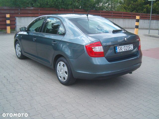 Skoda RAPID - 7