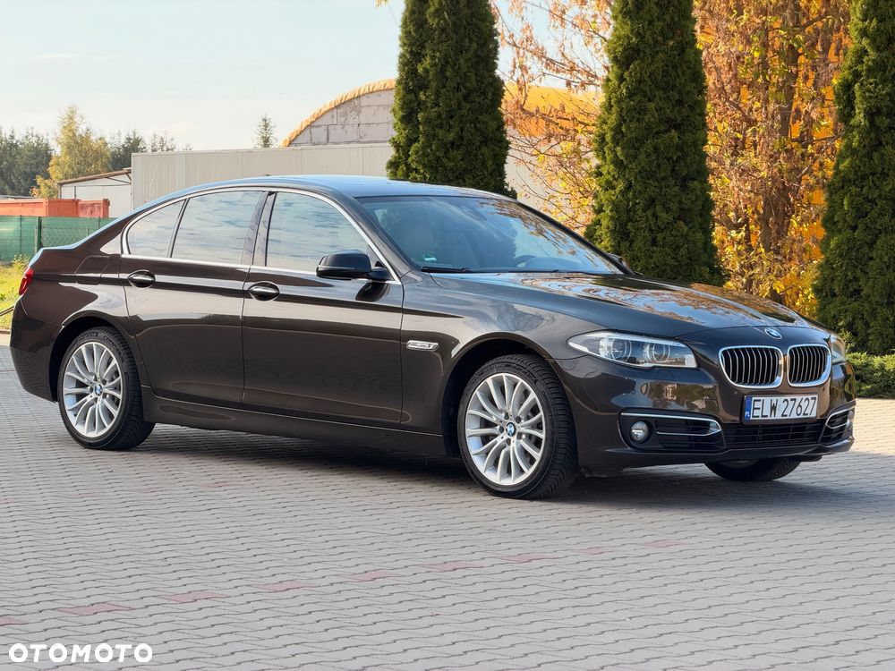 BMW Seria 5 530d xDrive Luxury Line - 11