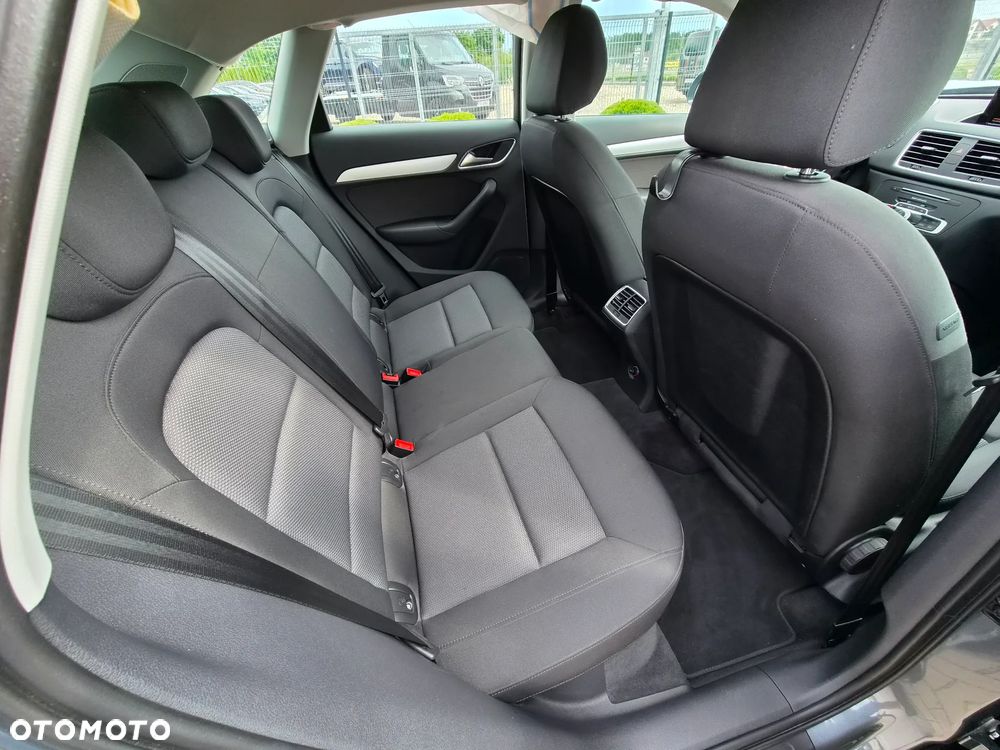 Audi Q3 1.4 TFSI Edycja Specjalna - 9