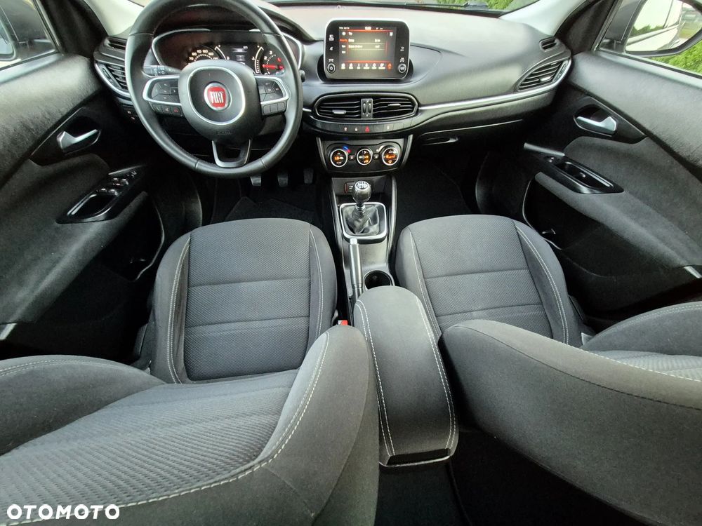Fiat Tipo 1.4 T-Jet Business Line - 20