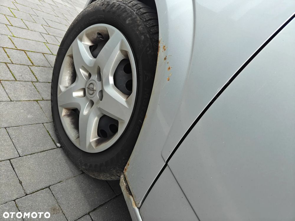 Opel Astra 1.7 CDTI Cosmo - 9