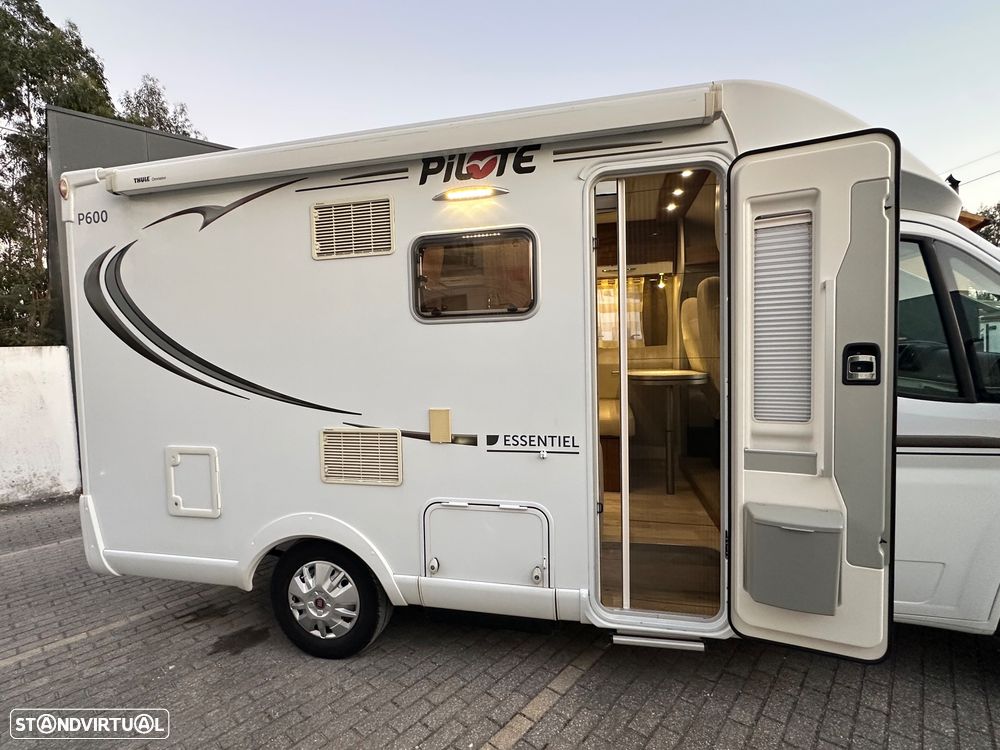 Pilote Essential P600 - 6