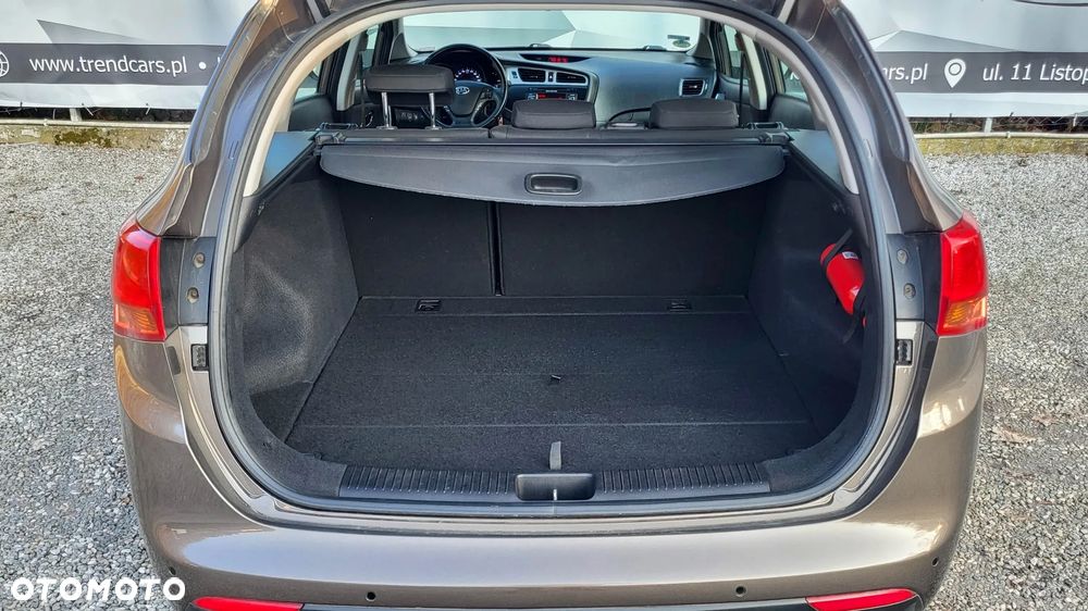 Kia Ceed 1.6 CRDi 128 Vision - 24