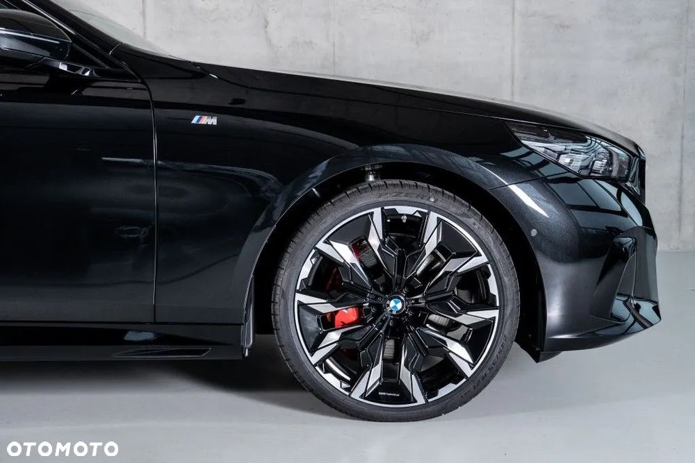BMW Seria 5 - 21