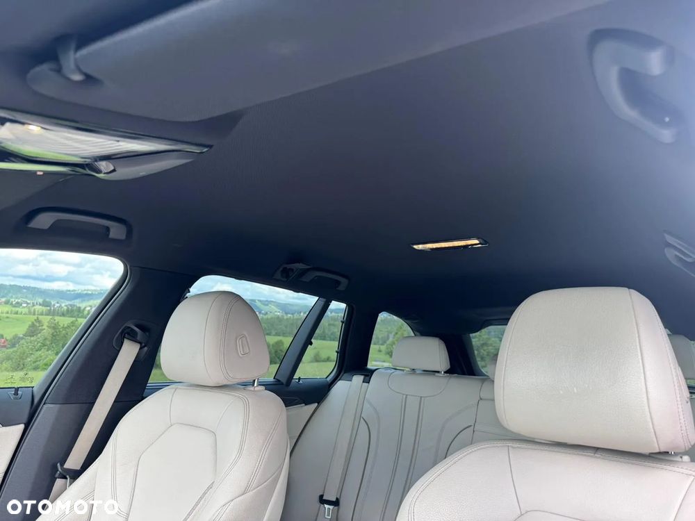 BMW Seria 5 520d xDrive M Sport sport - 16