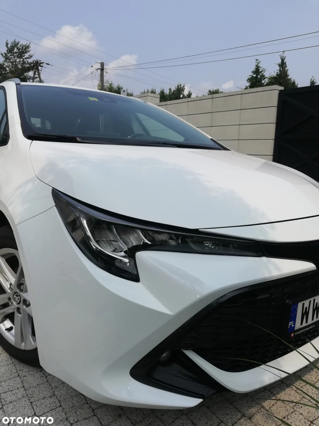 Toyota Corolla 1.8 Hybrid Comfort - 2