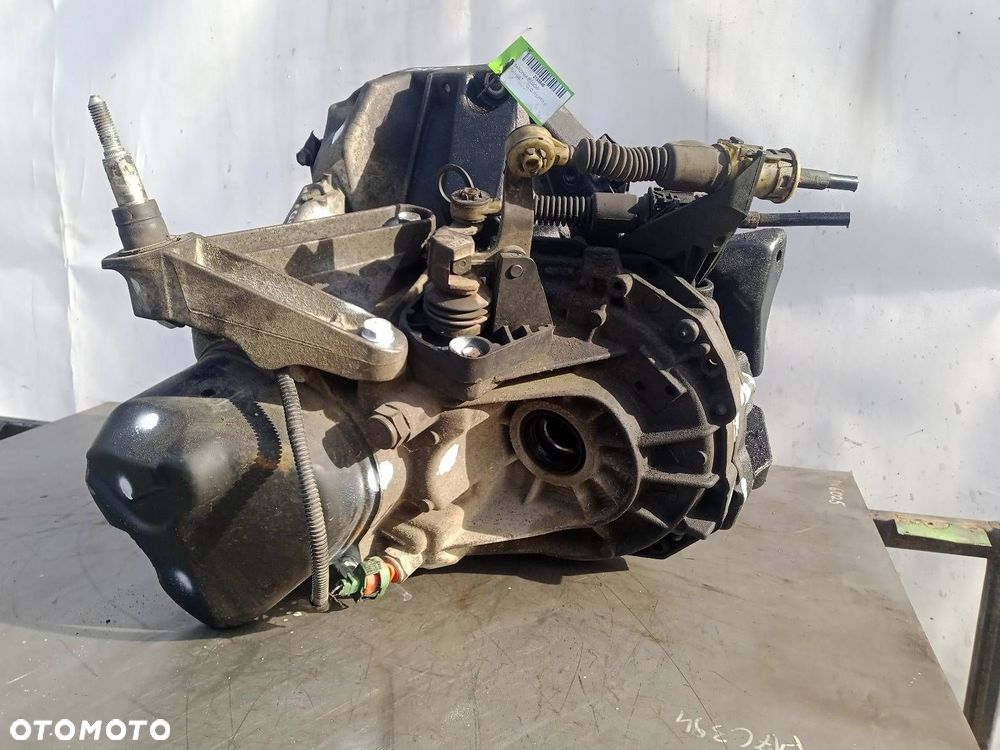 SKRZYNIA BIEGÓW JR5124 RENAULT CLIO III LIFT 1.5 - 1