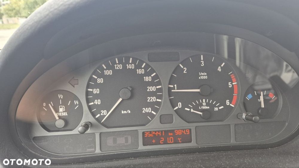 BMW Seria 3 - 12
