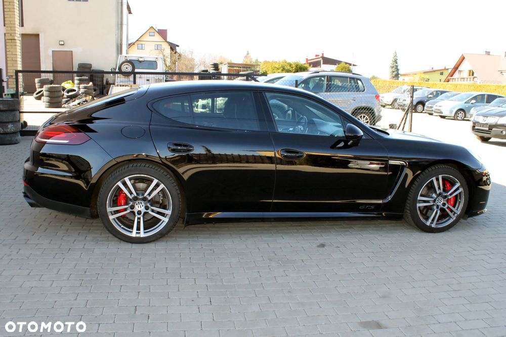Porsche Panamera GTS - 6