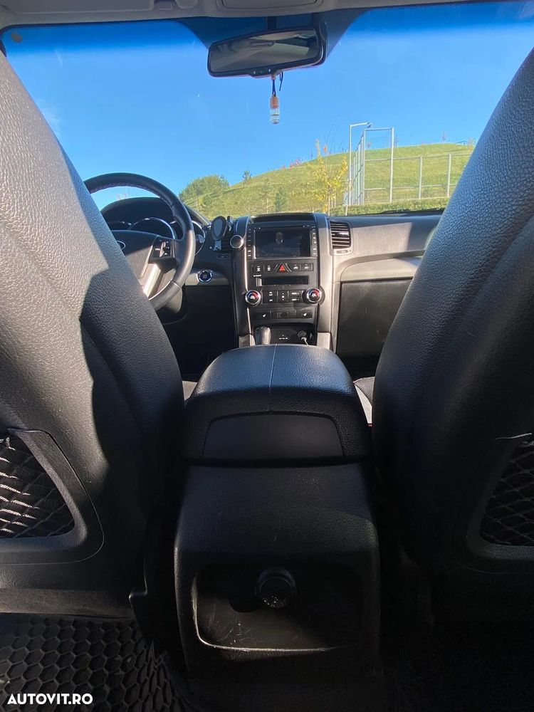 Kia Sorento 2.2 DSL 4x4 Aut. Executive - 36