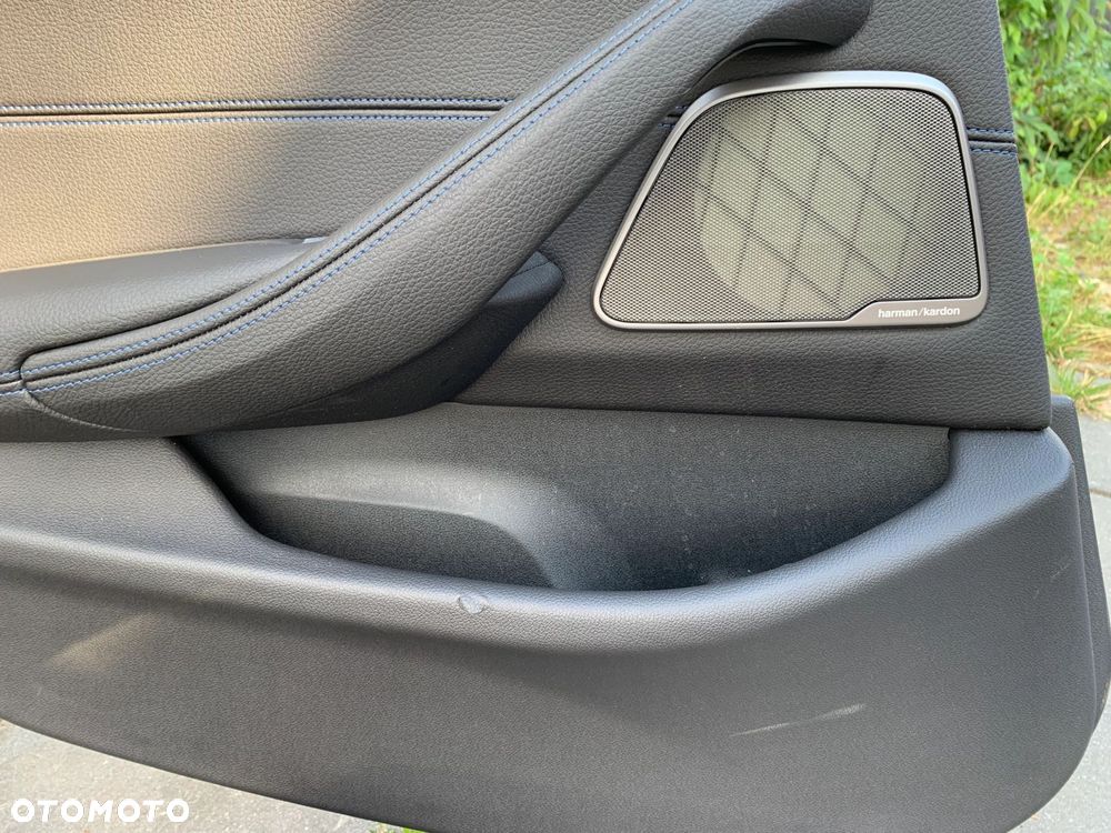 FOTELE TAPICERKA M-PAKIET ALCANTARA GRZANE HARMAN KARDON BMW 5 G30 SPORT - 14