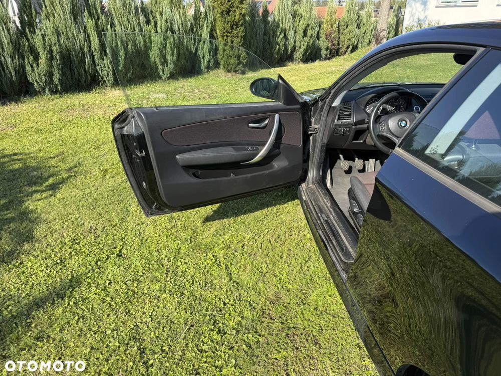 BMW Seria 1 116i - 11
