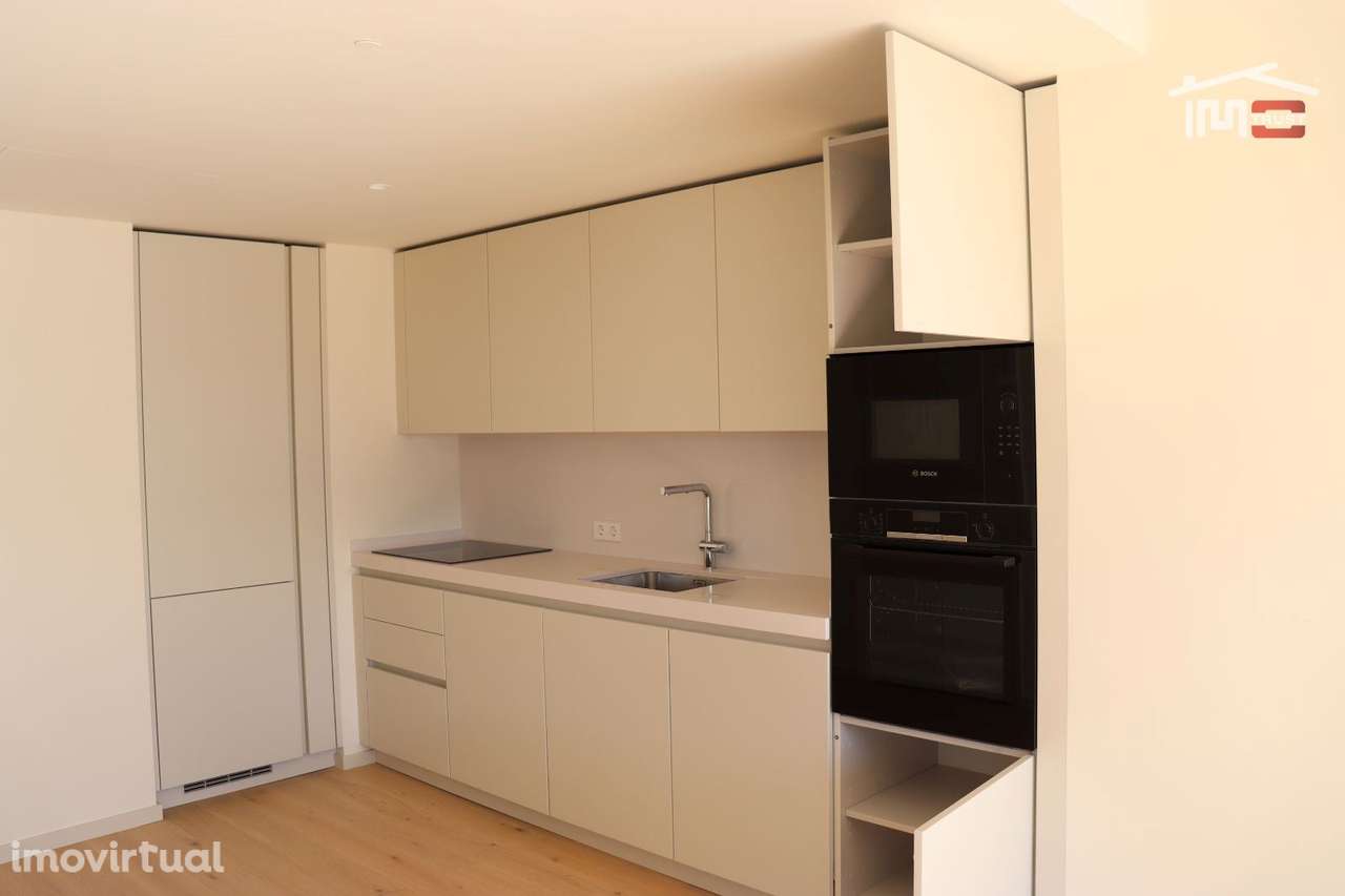 Apartamento T1 Parque das Nações - Varanda e Vista Rio no Distrikt ... - Grande imagem: 3/34