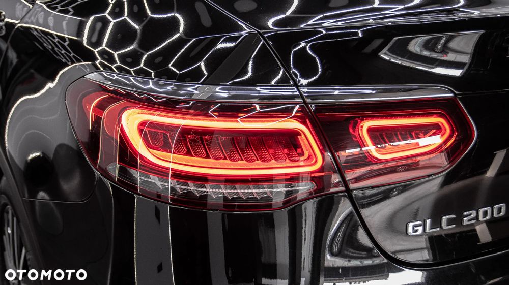 Mercedes-Benz GLC 200 - 13