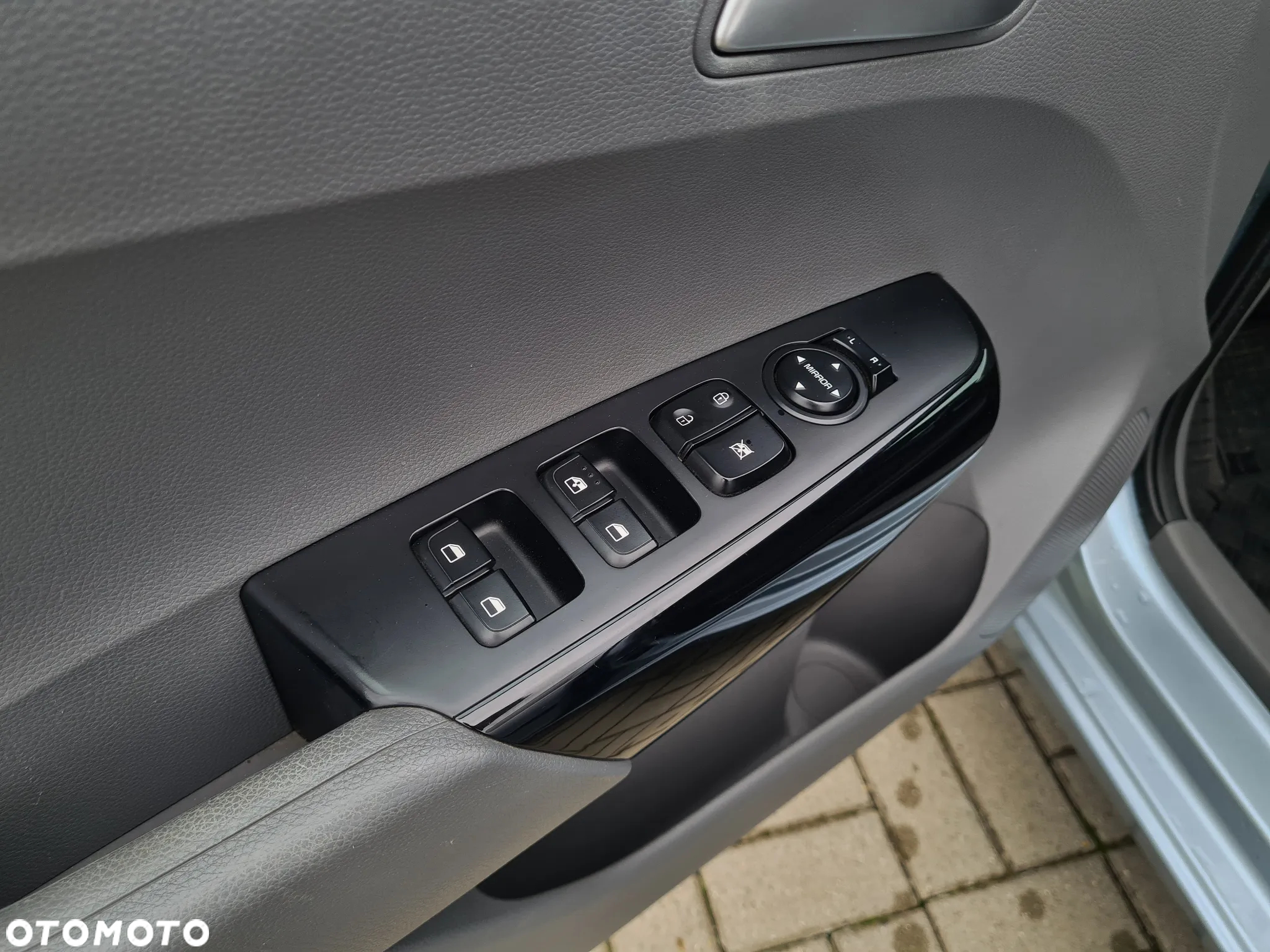 Kia Picanto 1.0 L - 9