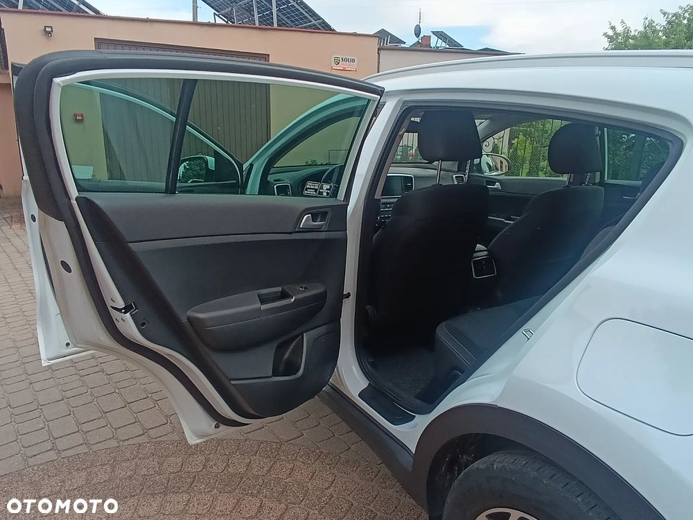 Kia Sportage 1.6 CRDI M 2WD - 13