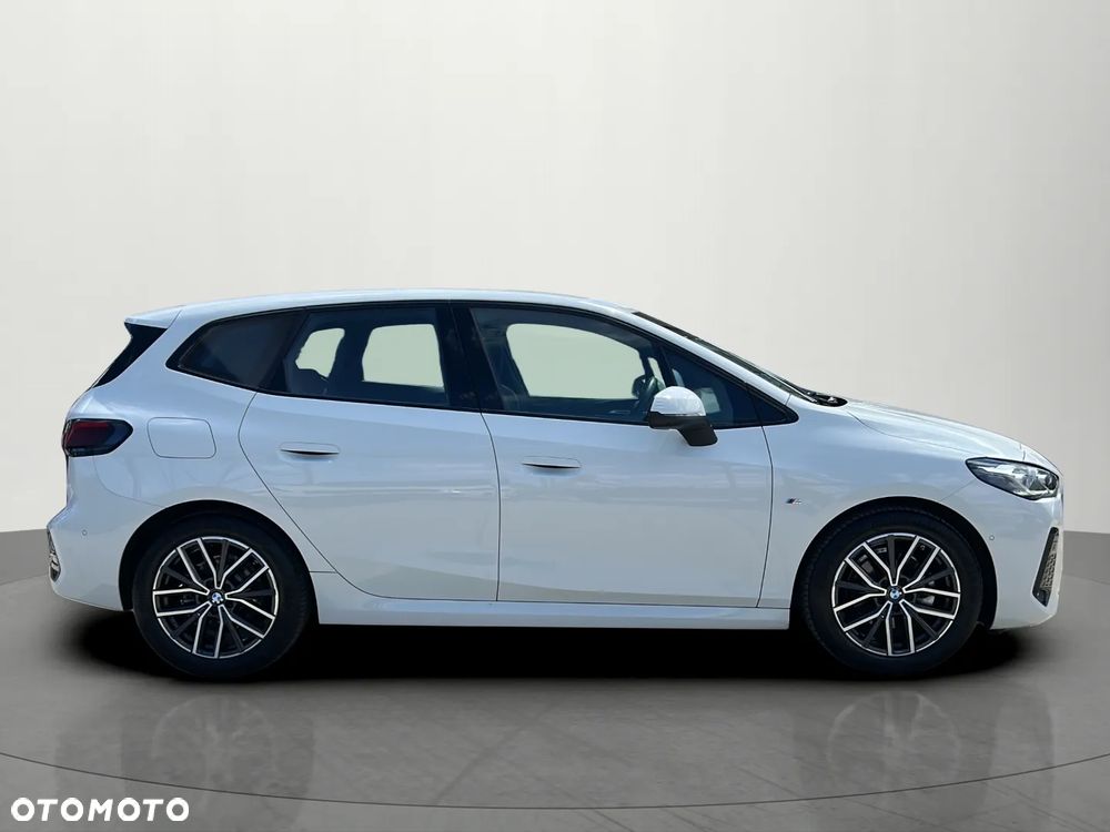BMW Seria 2 218i - 6