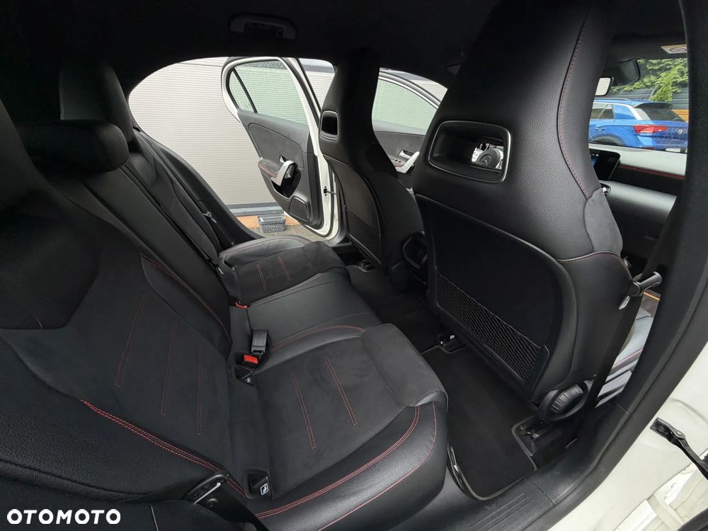 Mercedes-Benz Klasa A 200 d 8G-DCT Edition 1 - 17