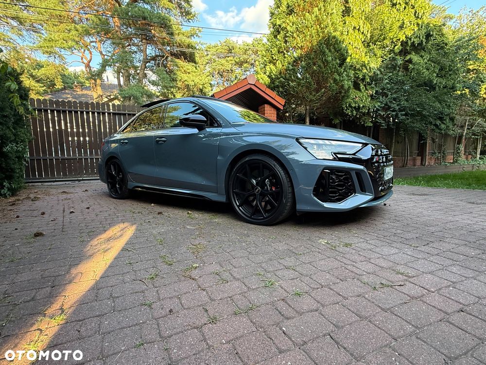 Audi RS3 Limousine - 9