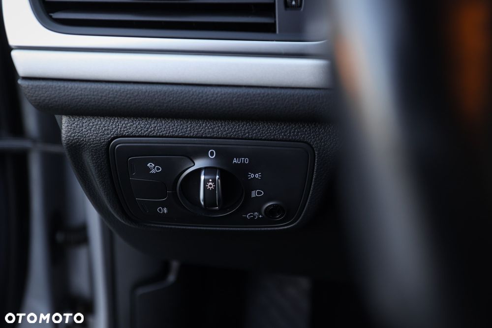 Audi A6 Avant 2.0 TDI Ultra S tronic - 27