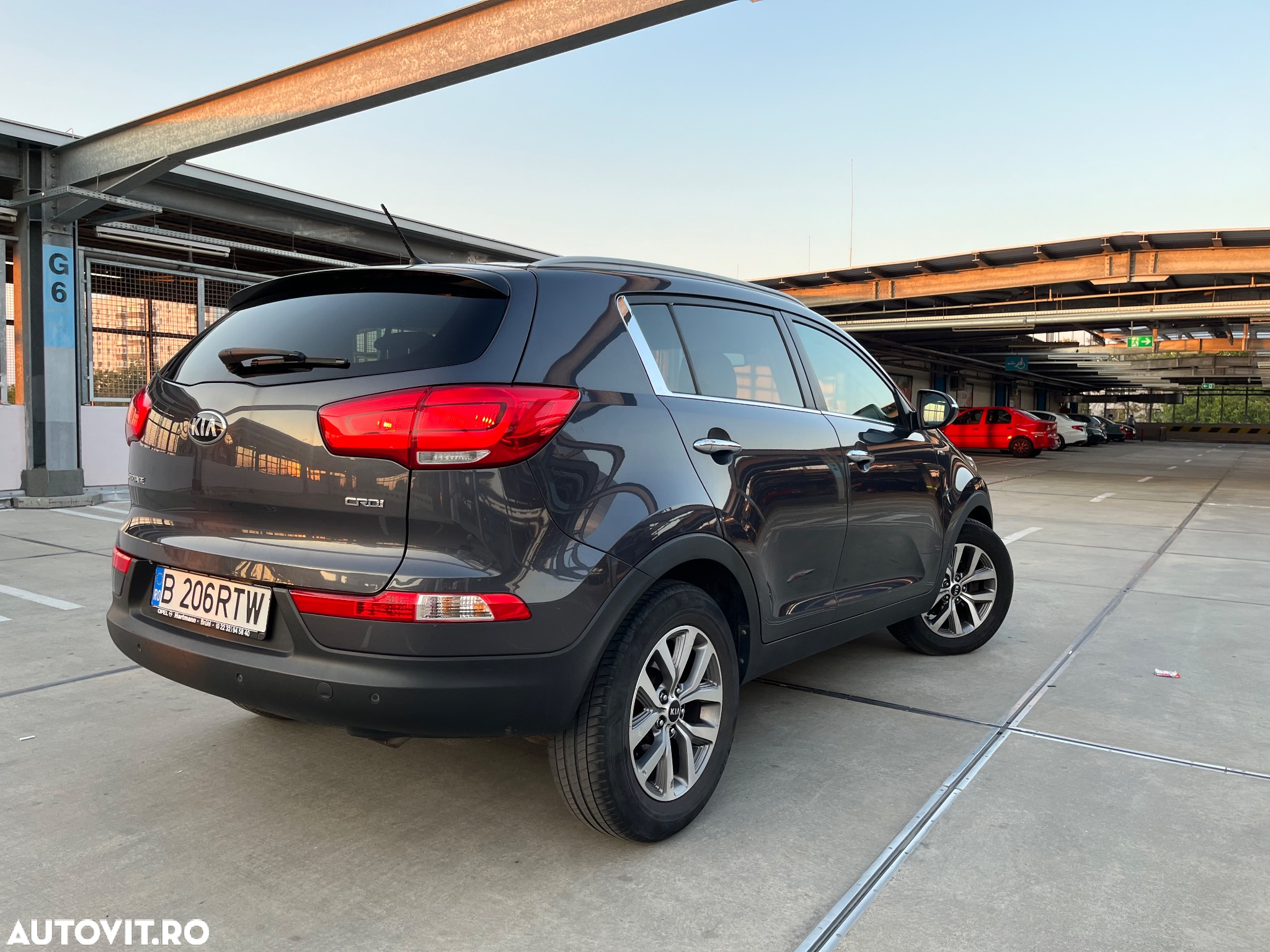 Kia Sportage 2.0 DSL MT 4x4 STYLE - 8