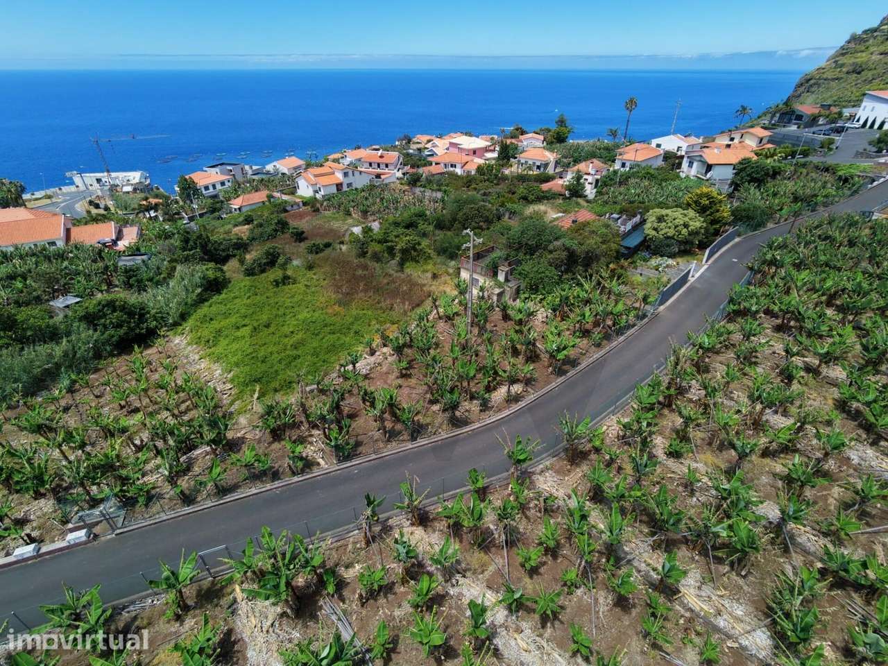 Terreno Rústico Exclusivo no Arco da Calheta – Vista Mar e Localizaçã - Grande imagem: 5/17