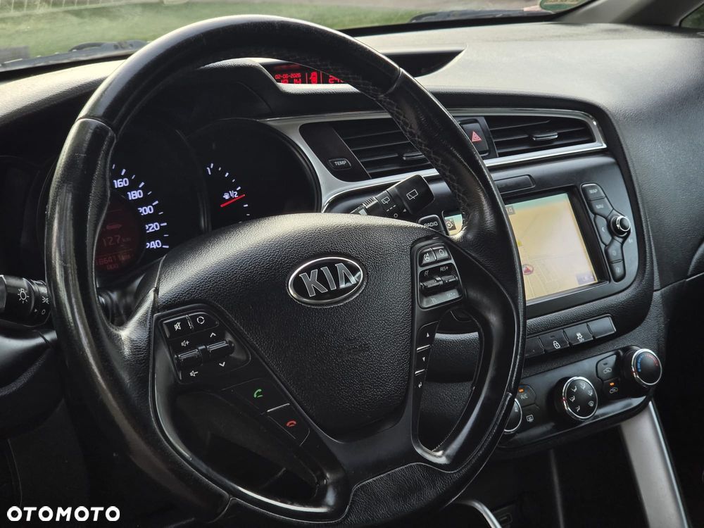 Kia Ceed 1.6 GDI Edition 7 - 12