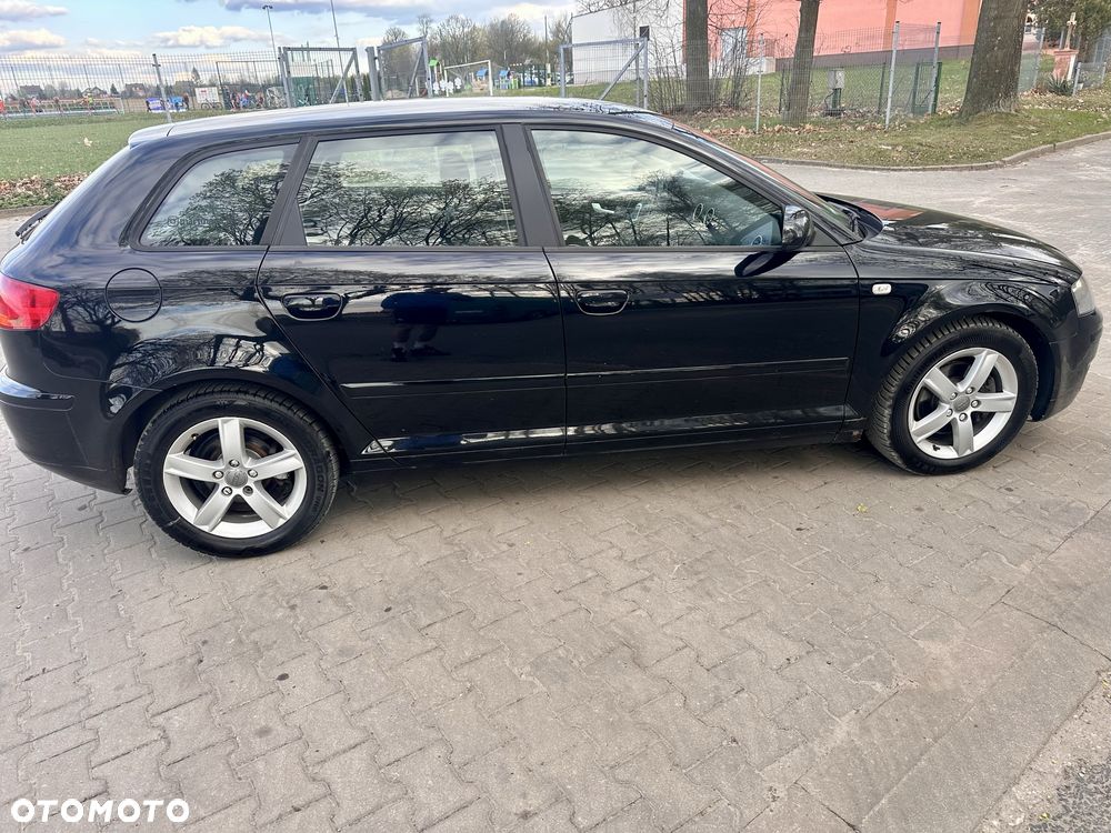 Audi A3 Sportback - 5