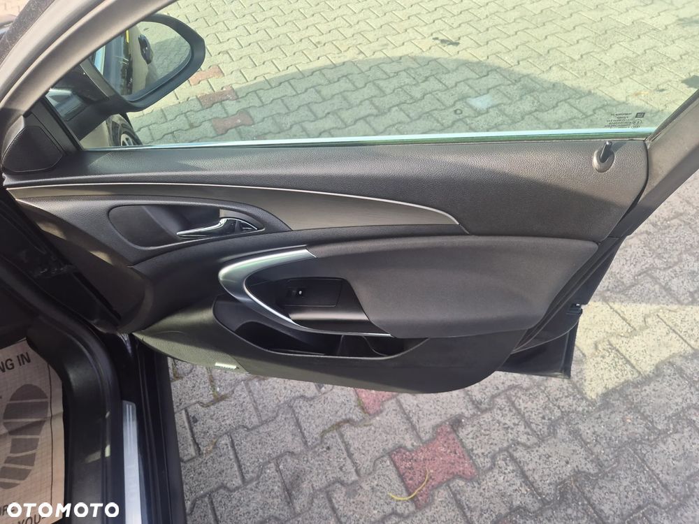 Opel Insignia 2.0 CDTI Sport - 25