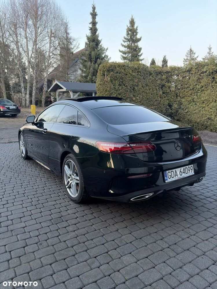 Mercedes-Benz Klasa E 400 4-Matic 9G-TRONIC - 3