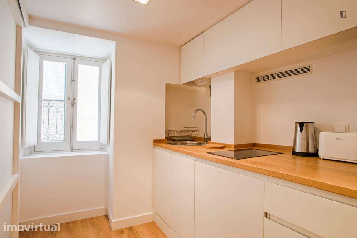 Apartamento com 1 quartos - localizado em Mouraria Lisbon - Grande imagem: 3/13