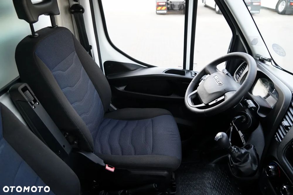 Iveco DAILY 35-160 / CHŁODNIA / AGREGAT CARRIER / BLIŹNIAK / SPROWADZONY - 24