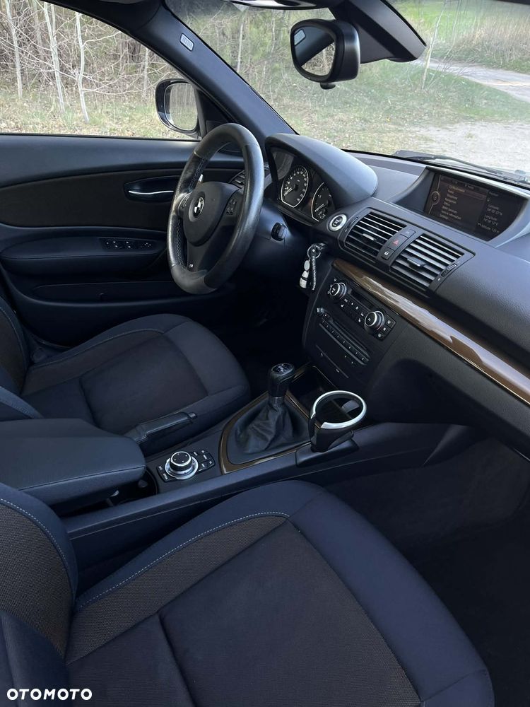 BMW Seria 1 118d - 5