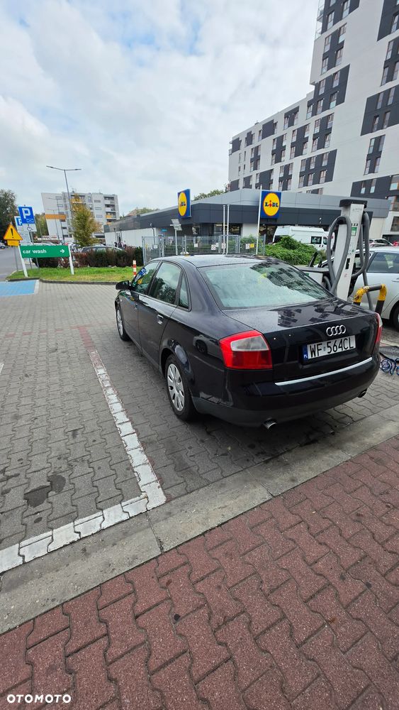 Audi A4 Limousine 1.8T Quattro - 2