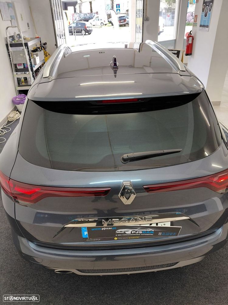 Renault Mégane Sport Tourer 1.5 Blue dCi R.S. Line EDC - 12