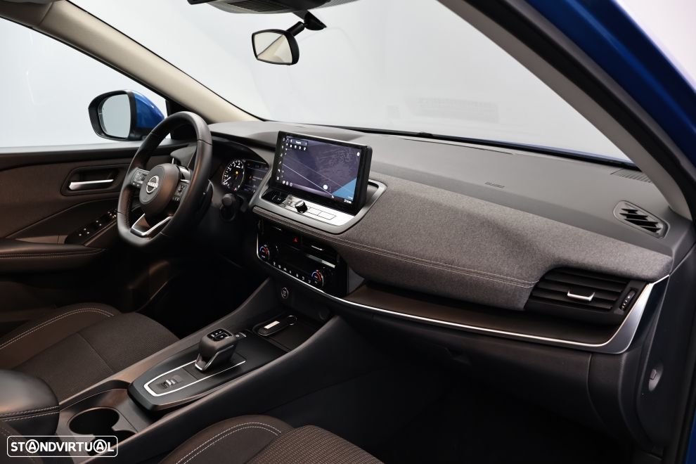 Nissan Qashqai 1.3 DIG-T Acenta Xtronic - 22