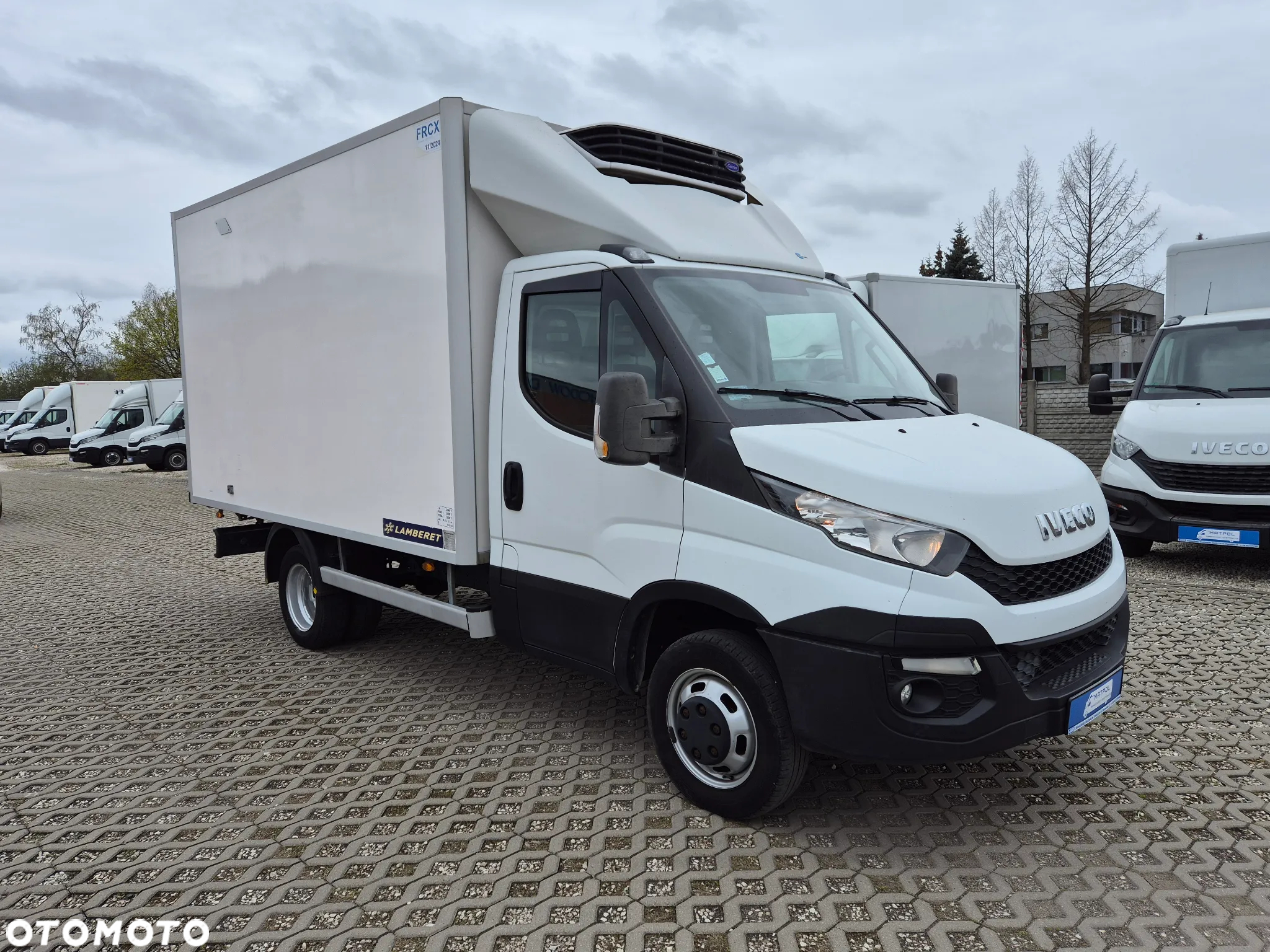 Iveco Daily 35C15 3.0HPi, kontener, chłodnia Carrier Xarios 350 - 3