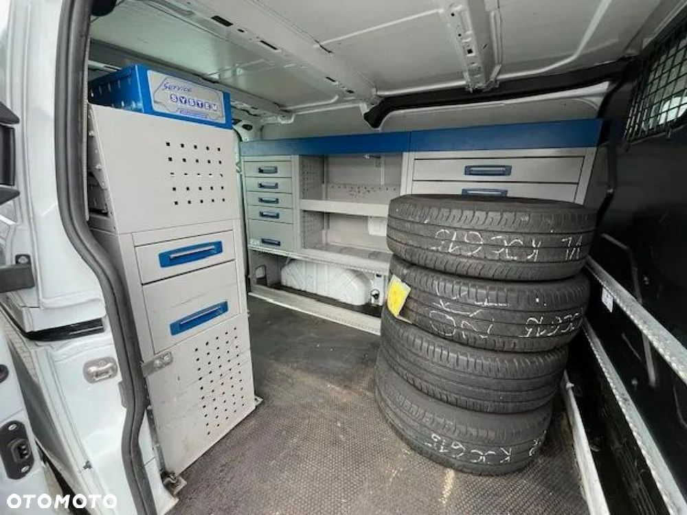 Ford Transit Custom - 14