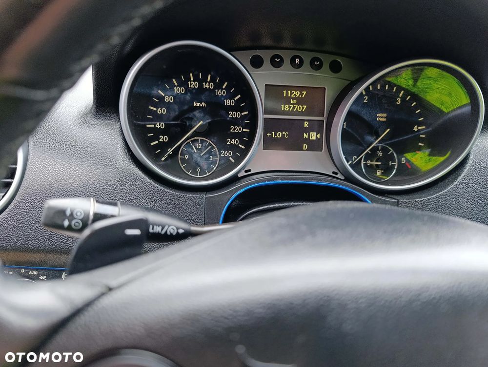 Mercedes-Benz ML 350 CDI 4Matic 7G-TRONIC DPF Grand Edition - 9