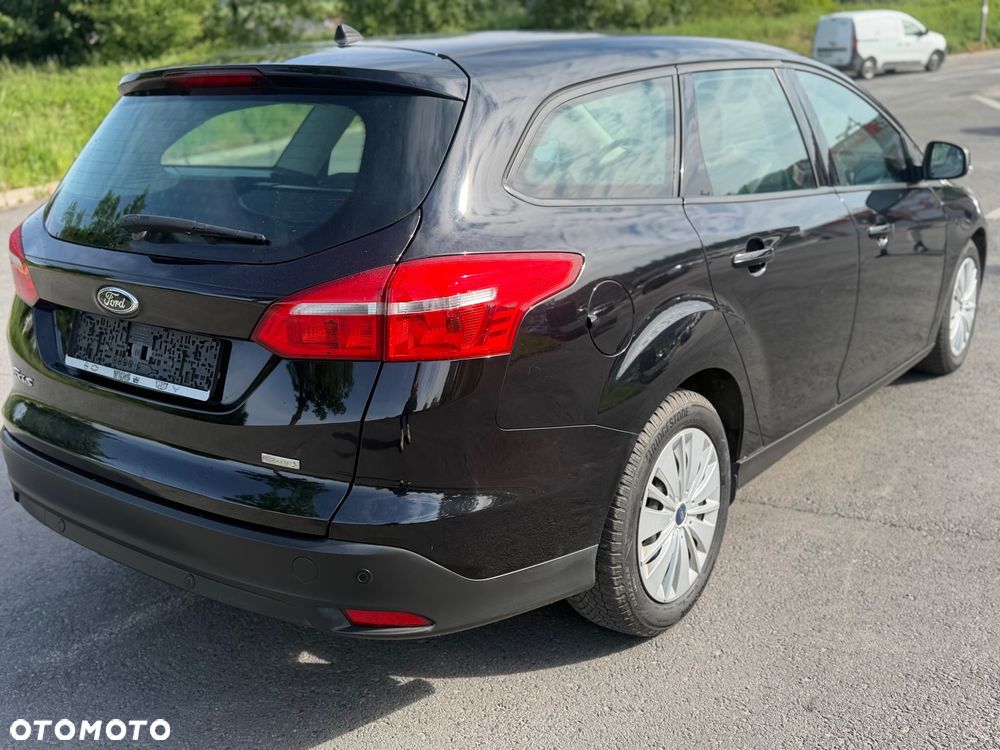 Ford Focus 1.0 EcoBoost Edition - 10